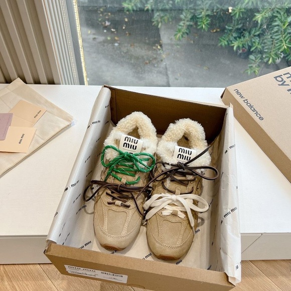 Winter sneakers - Picture 9 of 15